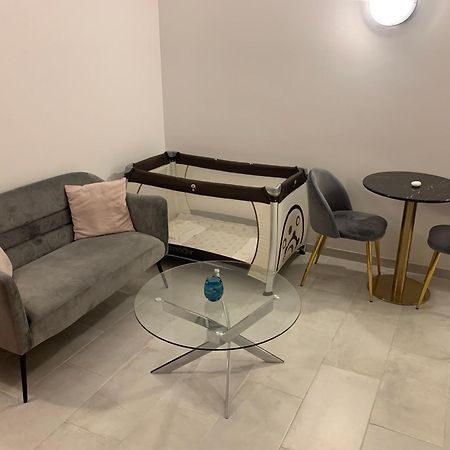 Apartament Lovely Studio Saint Jean Cachan, 20 Minutes From Luxembourg Gardens On Rer B And 350 M From Bagneux Rer B Zewnętrze zdjęcie